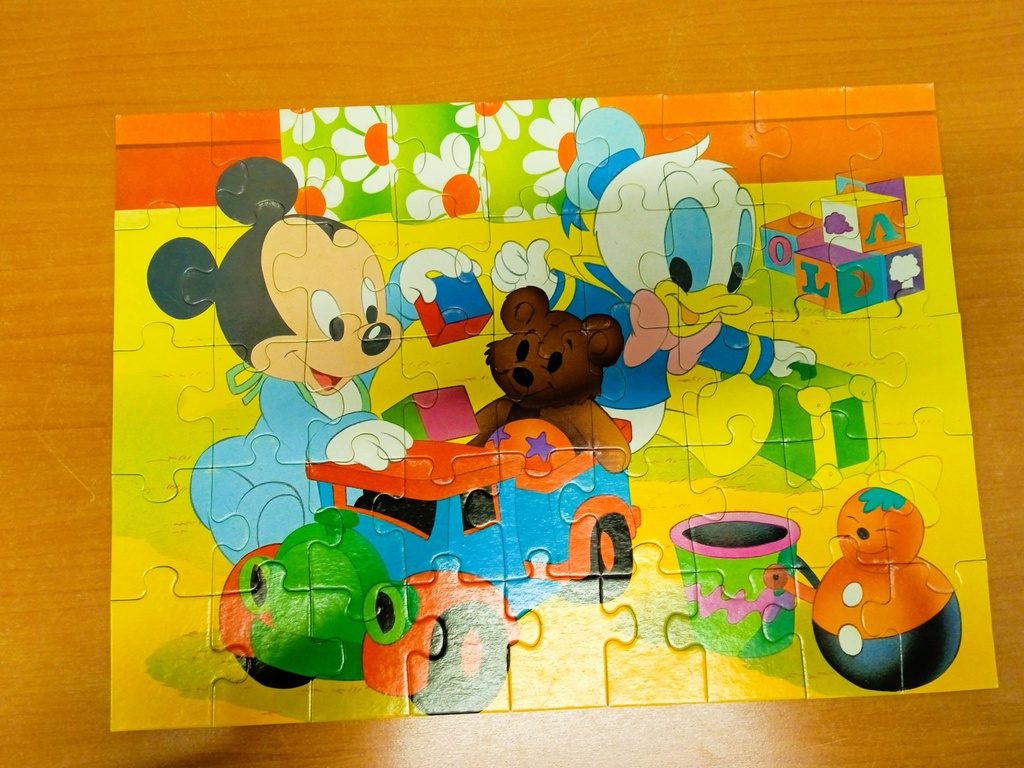 Puzzle "baby donald fait du stop" - 45p - NATHAN 