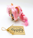 Chat avec cheveux rose 11cm