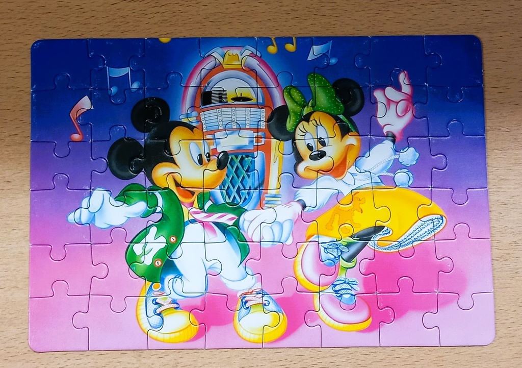 Puzzle « Minnie s'amuse » 2X48p - SCHMiDT  