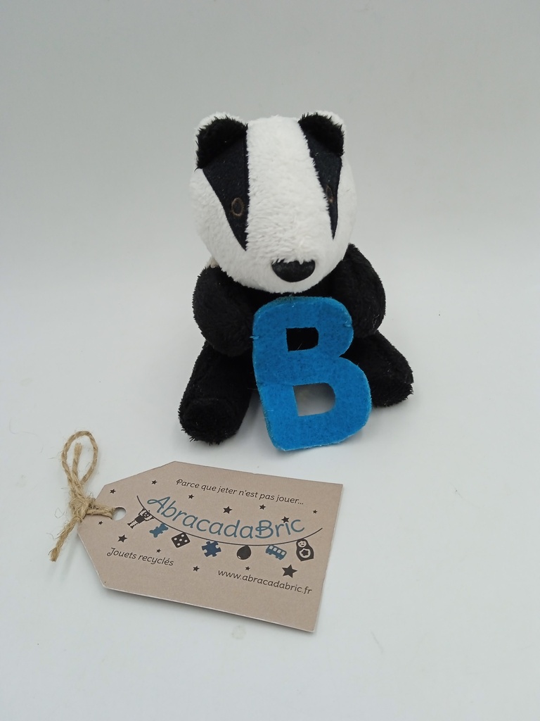 Peluche blaireau 10cm - hachette