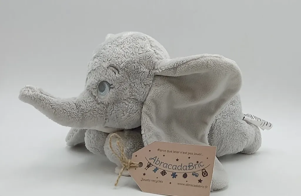 Peluche Dumbo 30cm - DiSNEY