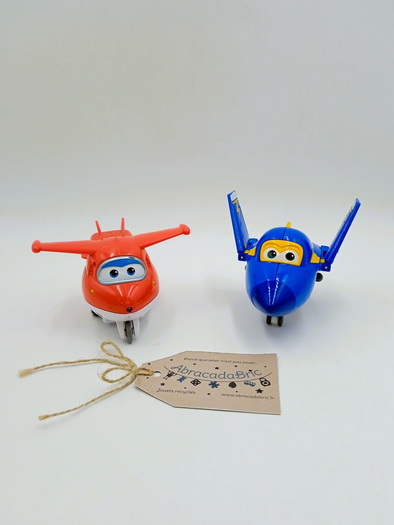 Lot 2 avions Super Wings