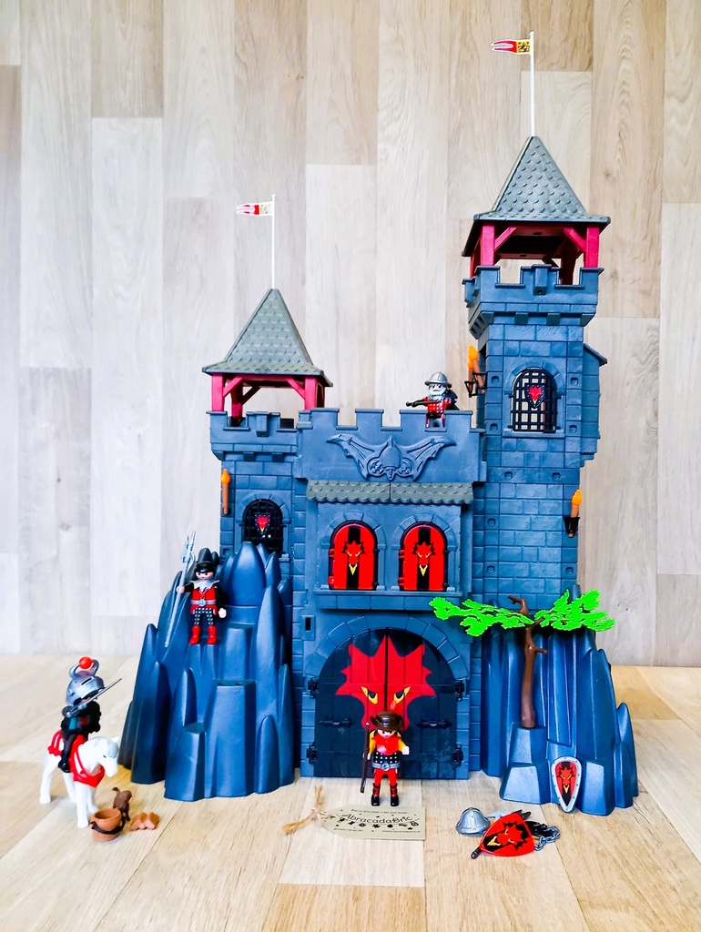 La forteresse du dragon rouge - PLAYMOBiL