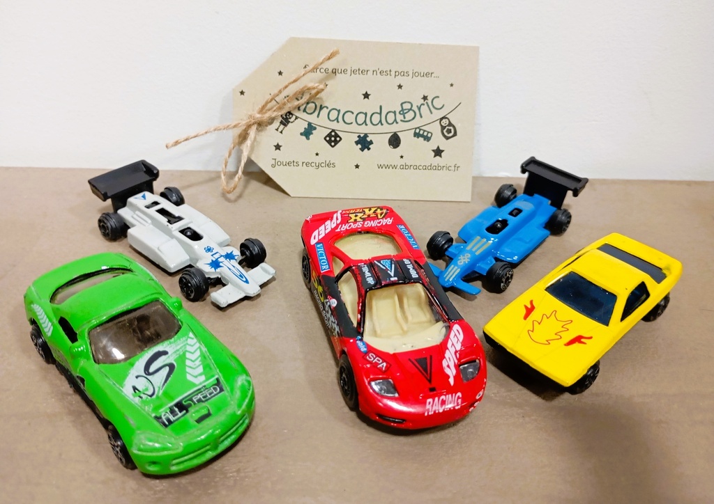 Lot x5 p'tites voitures de course