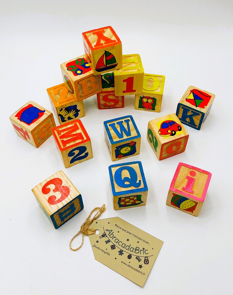 Cubes en bois alphabet