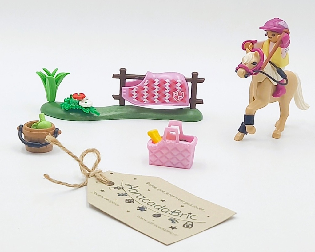La cavalière et son poney beige n°70523 - PLAYMOBiL 
