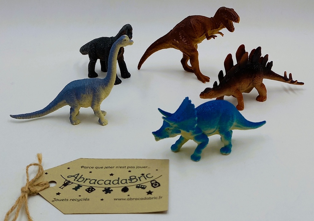 Lot x5 dinosaures