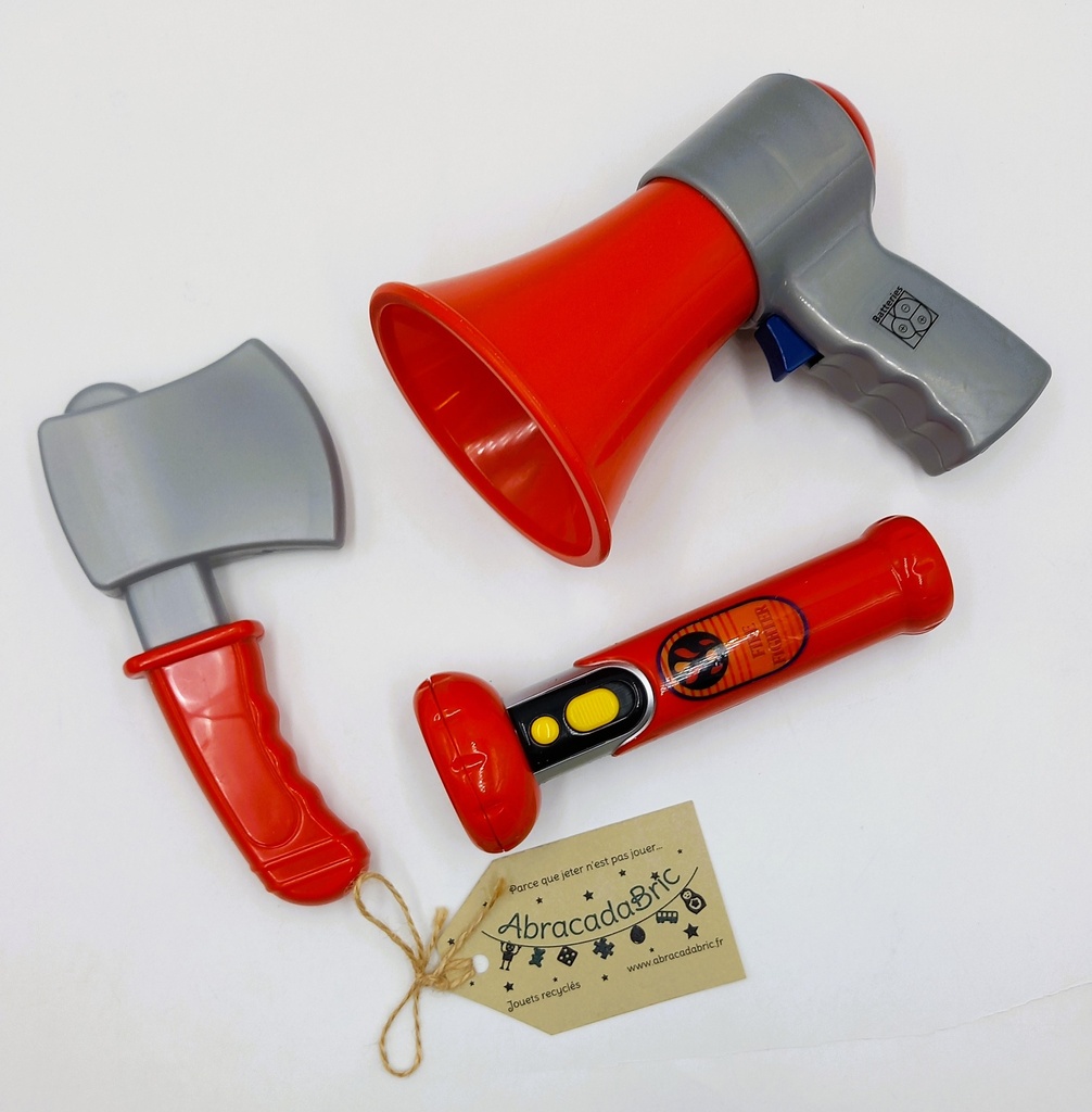 Set lampe, mégaphone et hache - KLEiN