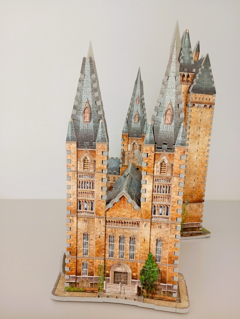 Puzzle 3D "Poudlard, tour d'astronomie" 875p - WREBBiT PUZZLE 