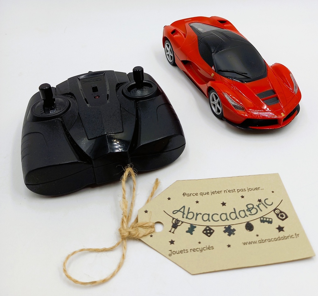 Voiture télécommandée rouge- SiDJ