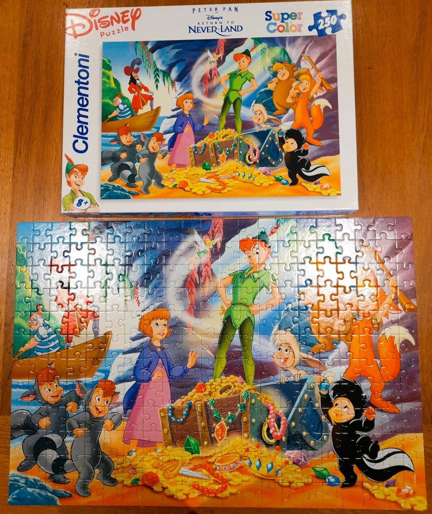 Peter Pan in Disney return to never-land 250p - CLEMENTONI