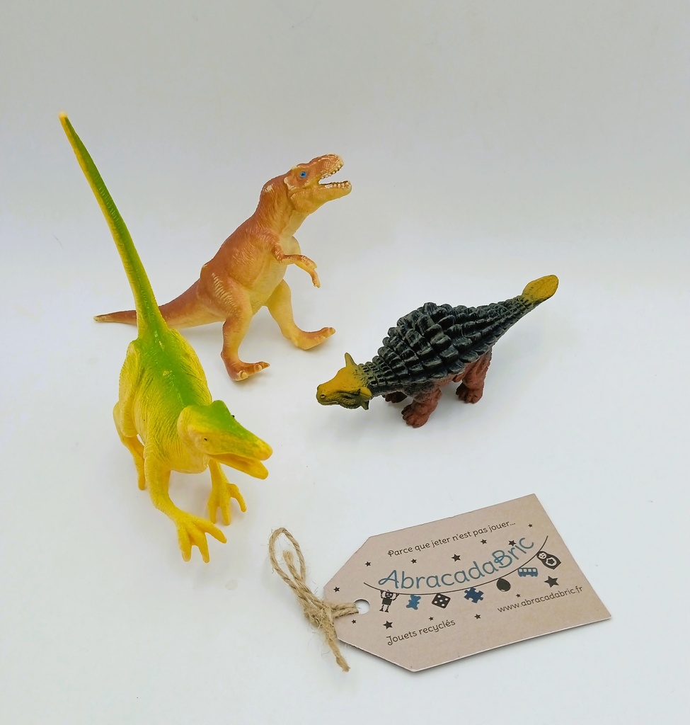 Lot 3 dinosaures   