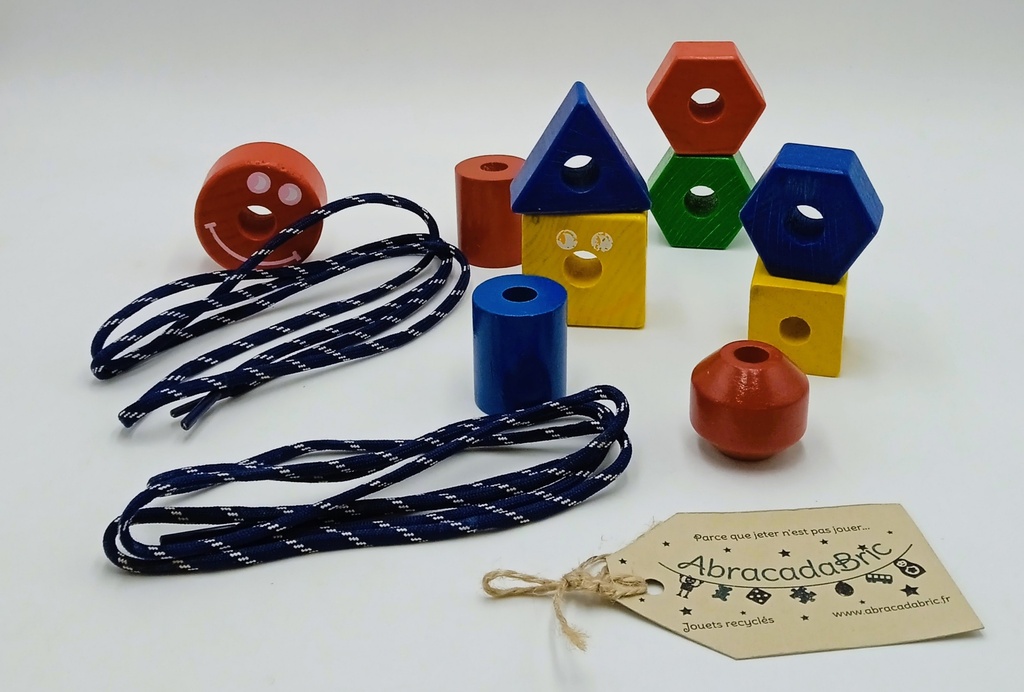 Lot de 36 perles en bois 