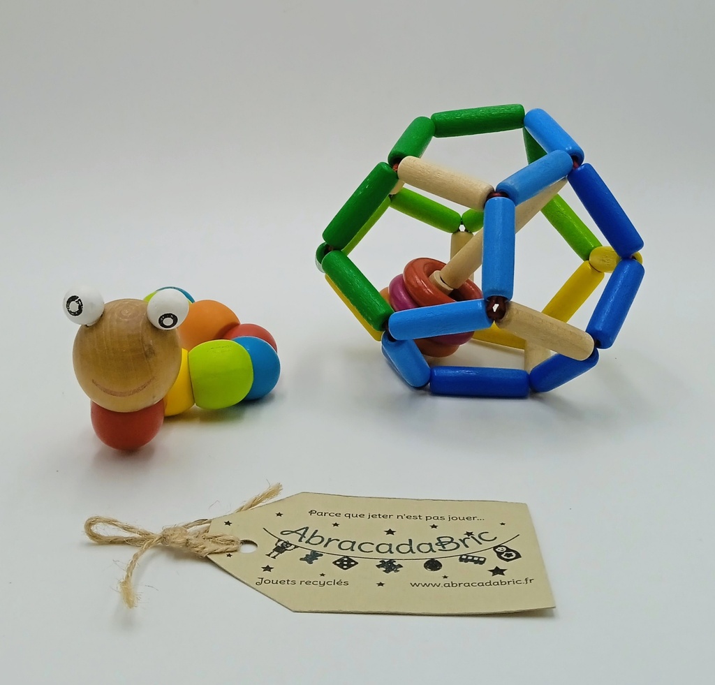 Hochets chenille et space 