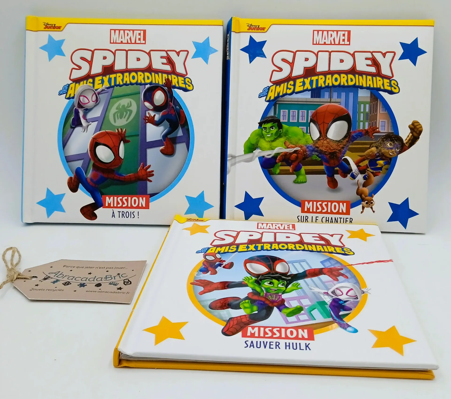 Lot 3 livres Marvel - DiSNEY