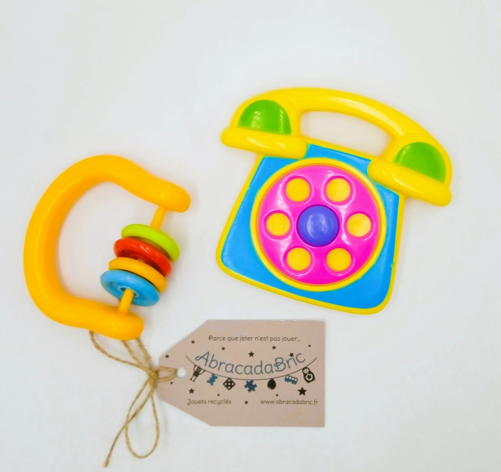Lot hochets téléphone et anneau