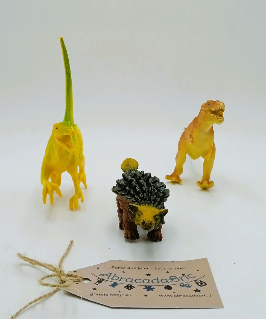 Lot 3 dinosaures   
