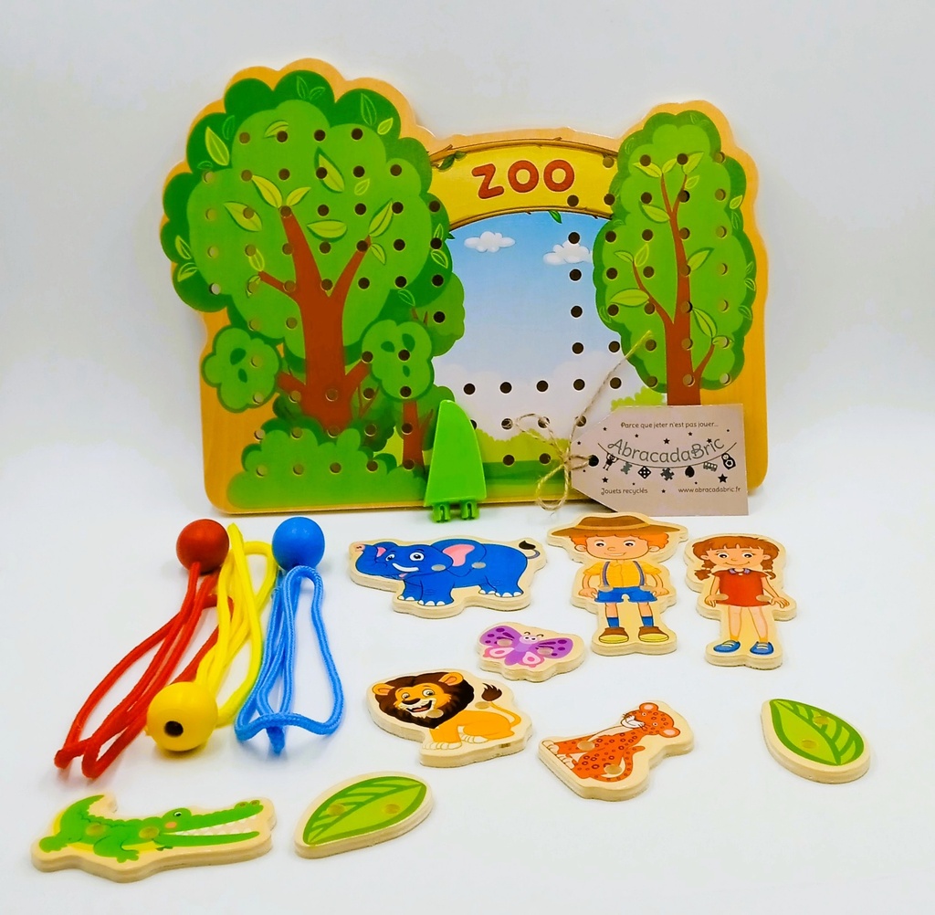 Jeu d'enfilage en bois - PLAYTiVE