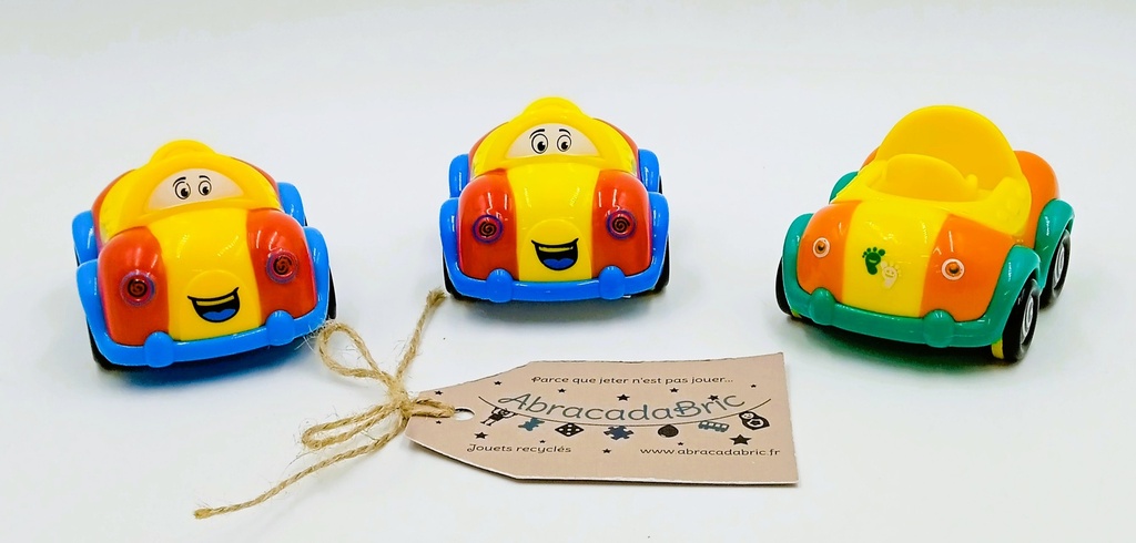 3 voitures à friction 