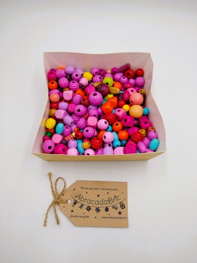 Lot de perles multicolores en bois !