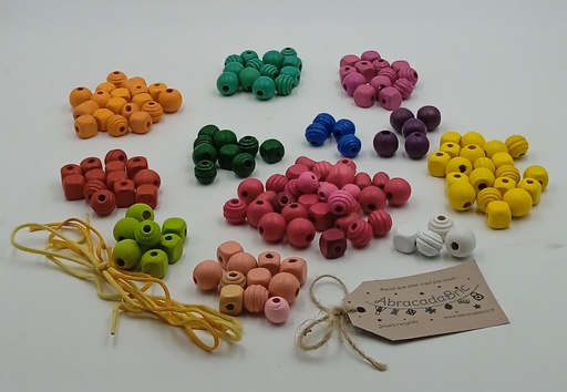 Lot de perles multicolores en bois 