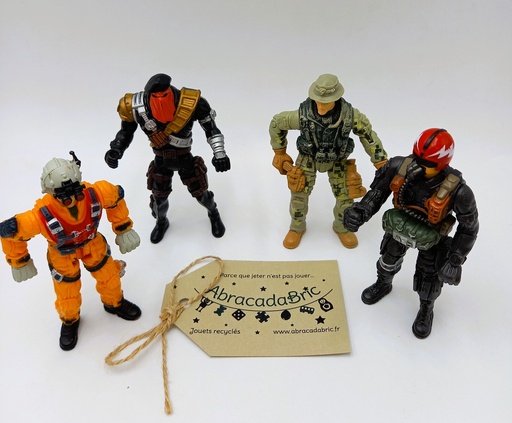 Lot x4 figurines - THE CORPS