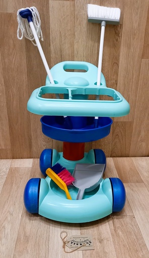 Chariot ménage enfant