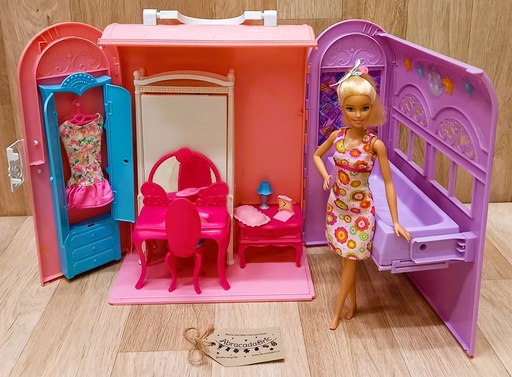 Valise chambre transportable Barbie - MATTEL