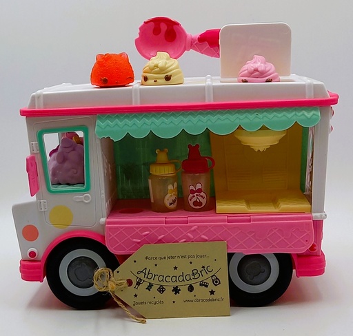 Camion Marchand de Glaces - MGA