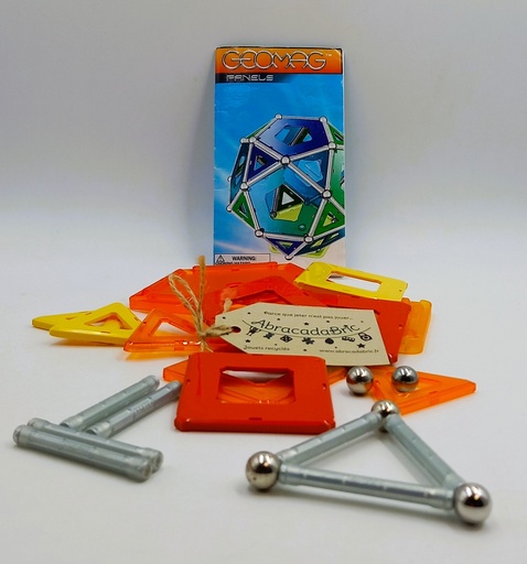 Kit de construction 104p - GEOMAG 