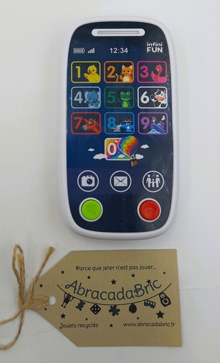 Mon premier vrai téléphone - iNFiNi FUN 