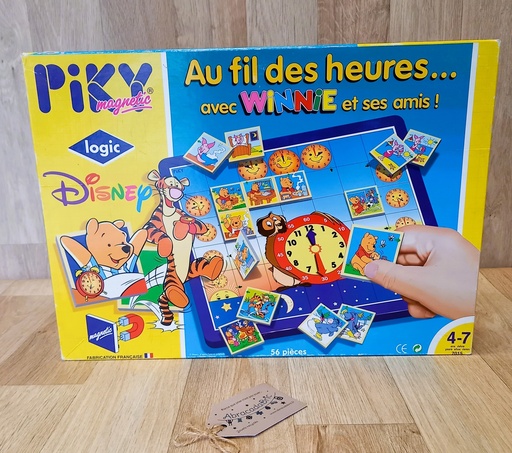 Au fil des heures avec Winnie et ses amis vintage - PiKY MAGNETiC