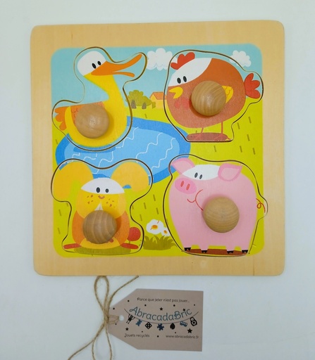 Puzzle en bois encastrable animaux