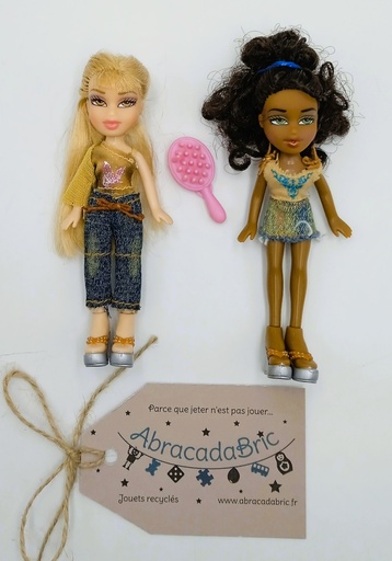 Lot 2 petites poupées 