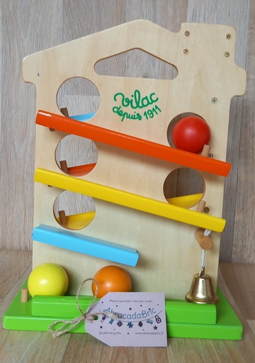 Maison des boules en bois  - ViLAC 