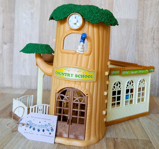 L'école de la forêt - SYLVANiAN FAMiLiES 