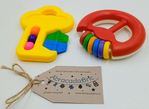 Lot 2 hochets - FiSHER PRiCE 